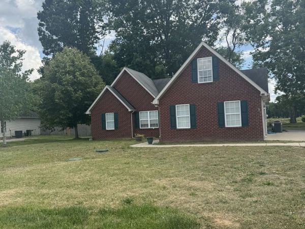 1039 Thompson Farms St, Lascassas, TN 37085