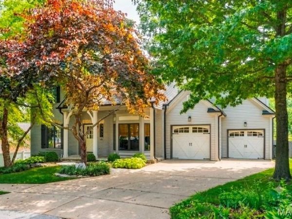 442 Woodlawn Grove Lane, Kirkwood, MO 63122