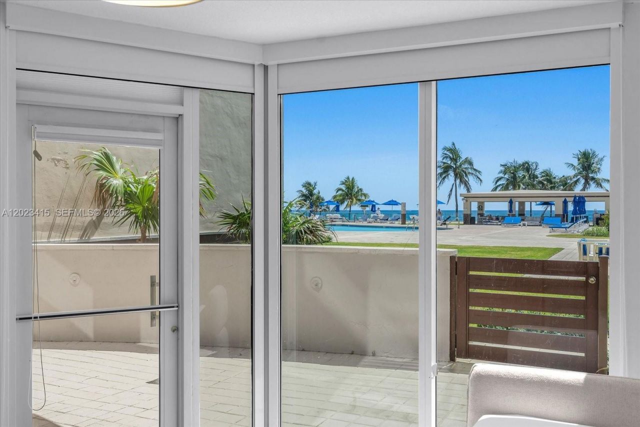 17555 Collins Ave , Unit 3204, Sunny Isles Beach, FL 33160 Photo