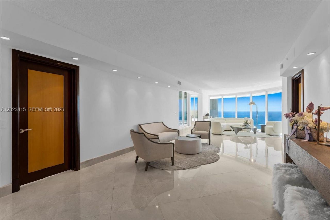 17555 Collins Ave , Unit 3204, Sunny Isles Beach, FL 33160 Photo