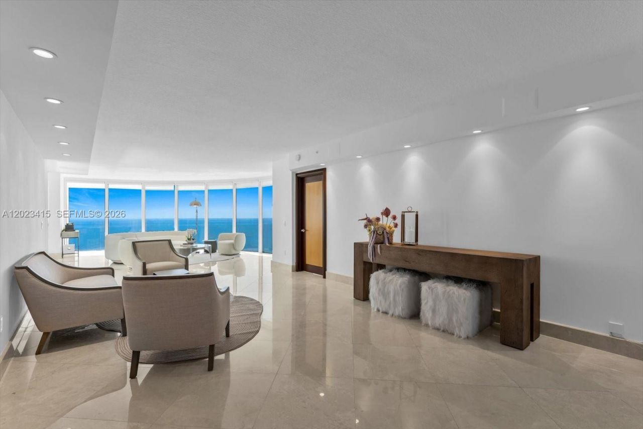 17555 Collins Ave , Unit 3204, Sunny Isles Beach, FL 33160 Photo