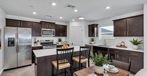 324 Shafer Trail Ct, Merced, CA 95341 Photo