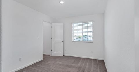 324 Shafer Trail Ct, Merced, CA 95341 Photo
