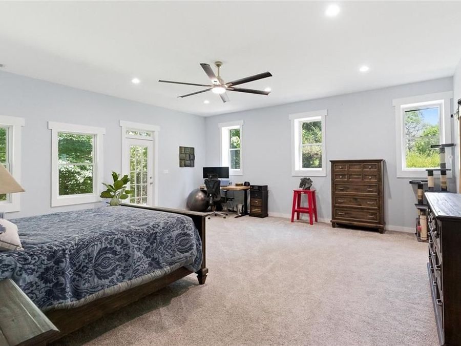 Property Image 47