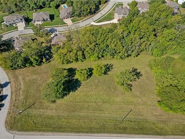1548 Timber Ridge Drive, Liberty, MO 64068