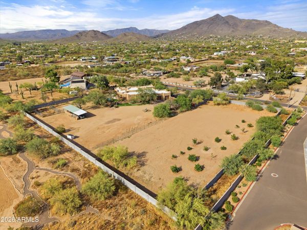 34752 N 49TH Street, Cave Creek, AZ 85331