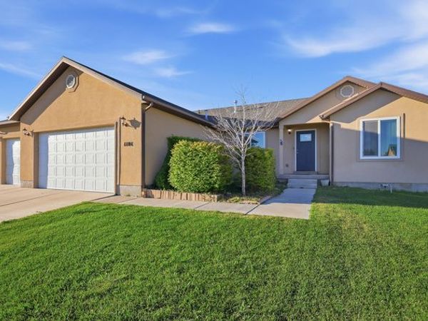 1101 E SEARLE LN N, Eagle Mountain, UT 84005
