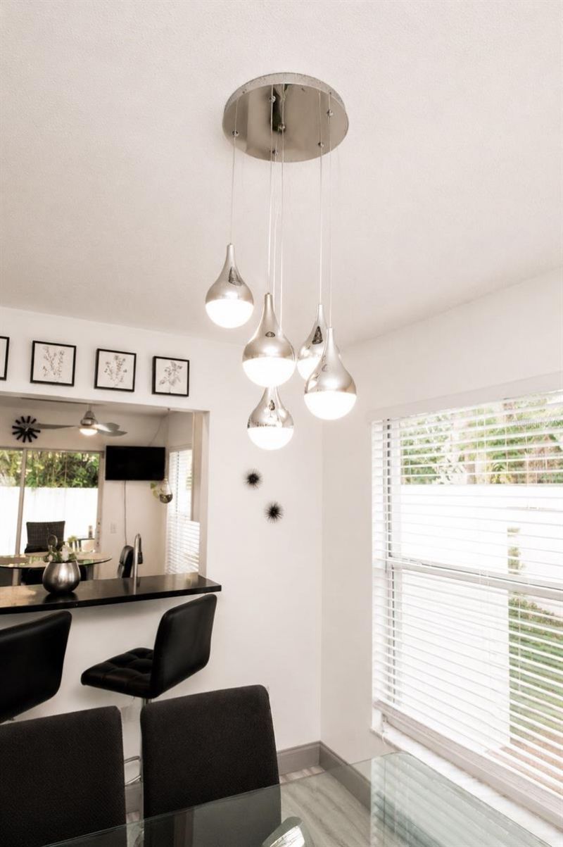 1065 Lewis Avenue , Sarasota, FL 34237 Photo