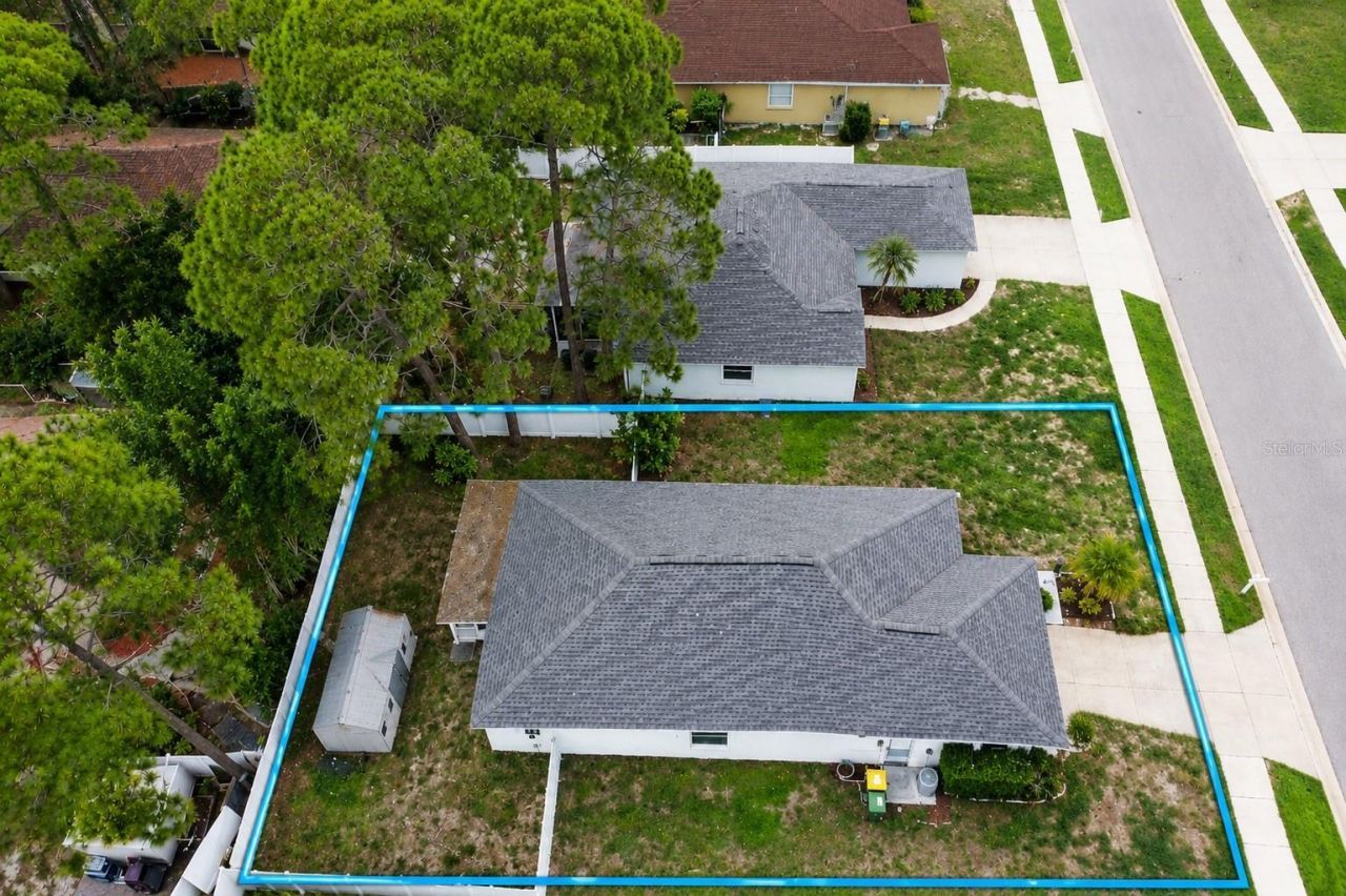 1065 Lewis Avenue , Sarasota, FL 34237 Photo
