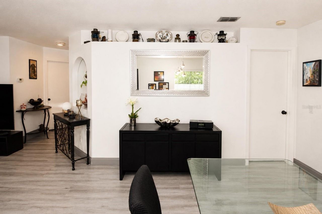 1065 Lewis Avenue , Sarasota, FL 34237 Photo