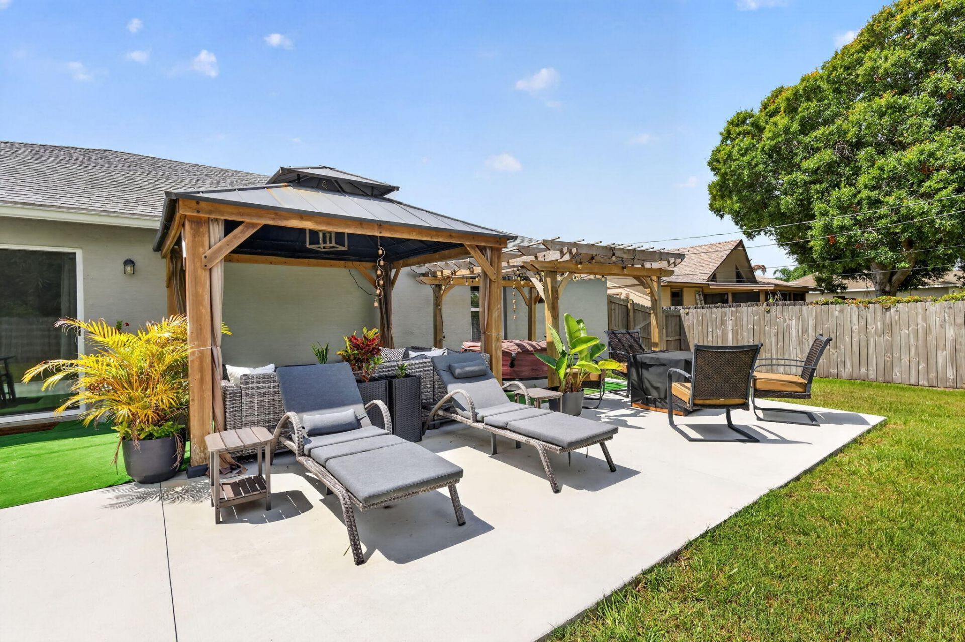 473 SE Streamlet Avenue, Port Saint Lucie, FL 34983 Photo