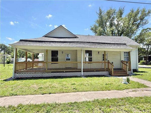 313 W Harrison Street, Butler, MO 64730