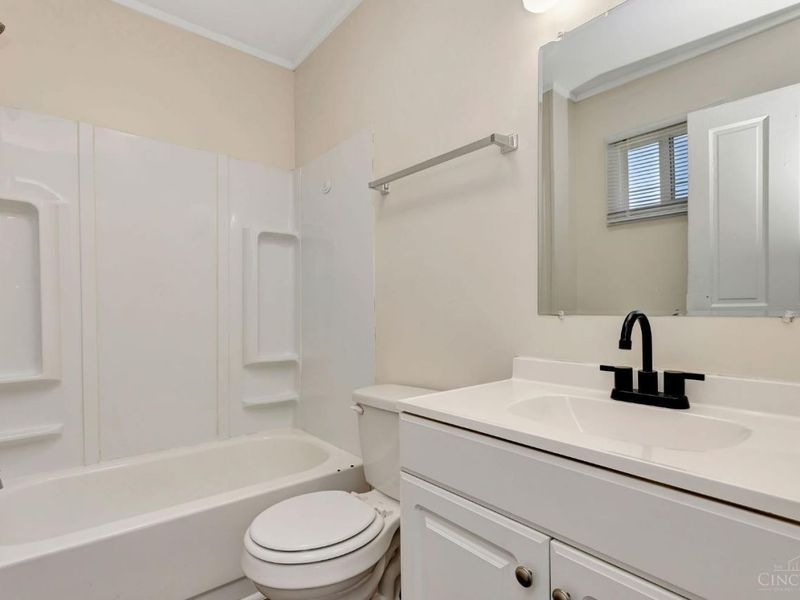 5659 Bramble Avenue, Cincinnati, OH 45227 Photo 16