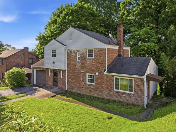126 Columbia Dr, Pittsburgh, PA 15236