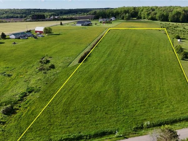 Edmunds Road , Freedom, NY 14065