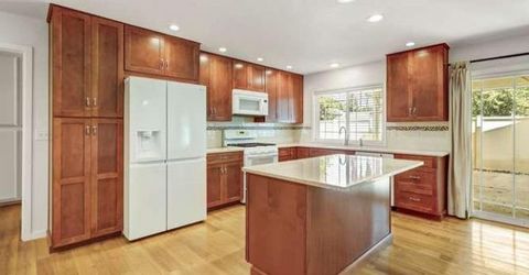 8986 W Lansdowne Court, Elk Grove, CA 95624 Photo