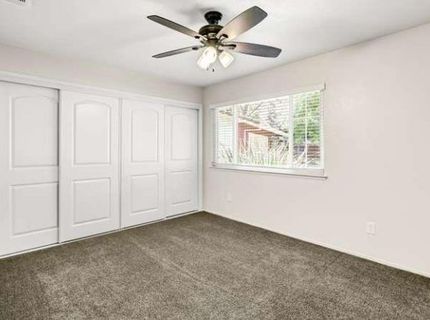 8986 W Lansdowne Court, Elk Grove, CA 95624 Photo