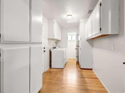 8986 W Lansdowne Court, Elk Grove, CA 95624 Photo