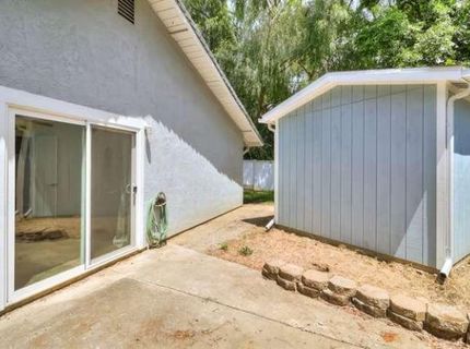 8986 W Lansdowne Court, Elk Grove, CA 95624 Photo