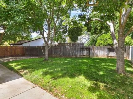 8986 W Lansdowne Court, Elk Grove, CA 95624 Photo