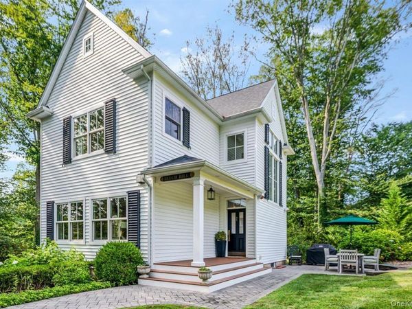 69 Southdown Road , Huntington, NY 11743