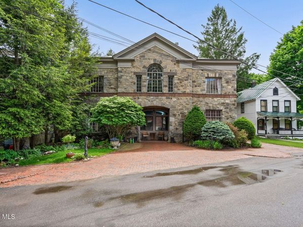 14 Talford Place, UNIT 1, Saratoga Springs, NY 12866