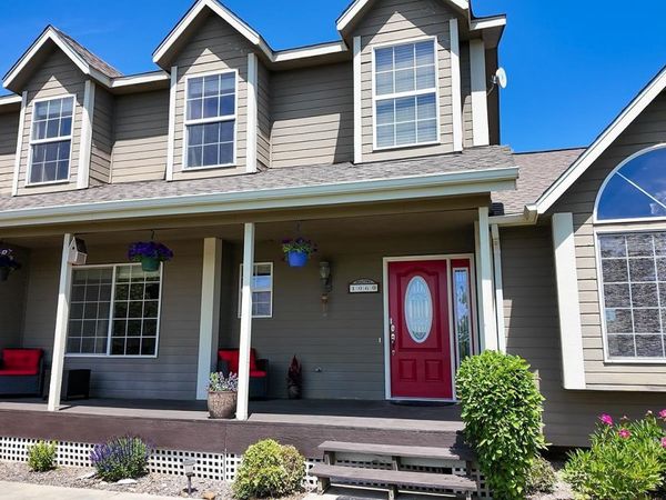 1060 Canterwood, Moscow, ID 83843