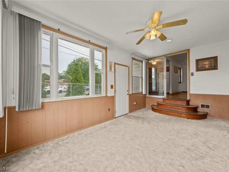2129 Silverdale Avenue, Cleveland, OH 44109 Photo 20