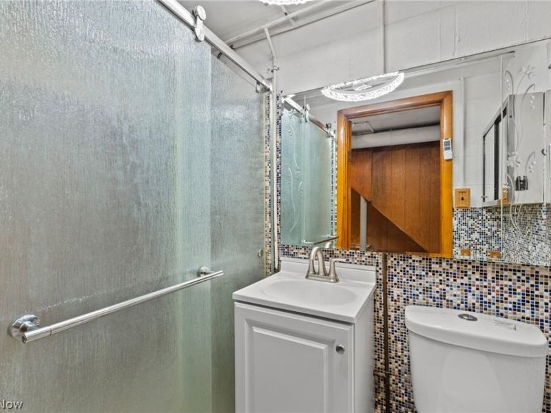 2129 Silverdale Avenue, Cleveland, OH 44109 Photo 32