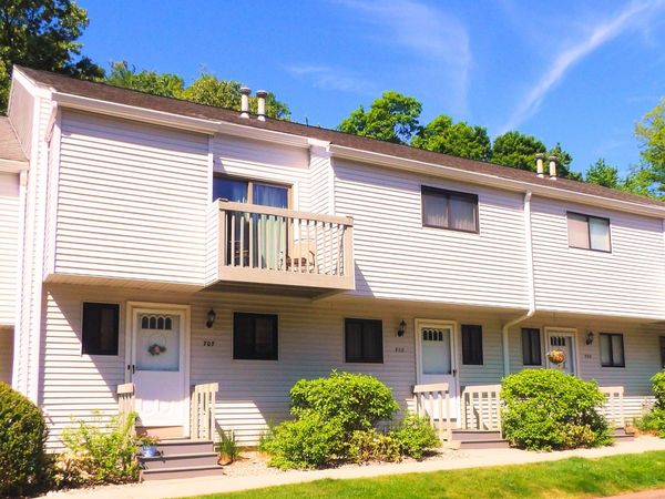 707 Timber, Unit 707, Canton, CT 06019