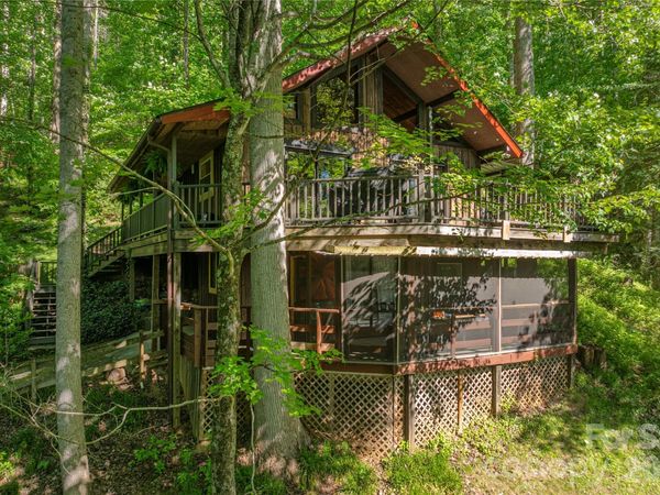 154 Timberside Drive, Mars Hill, NC 28754