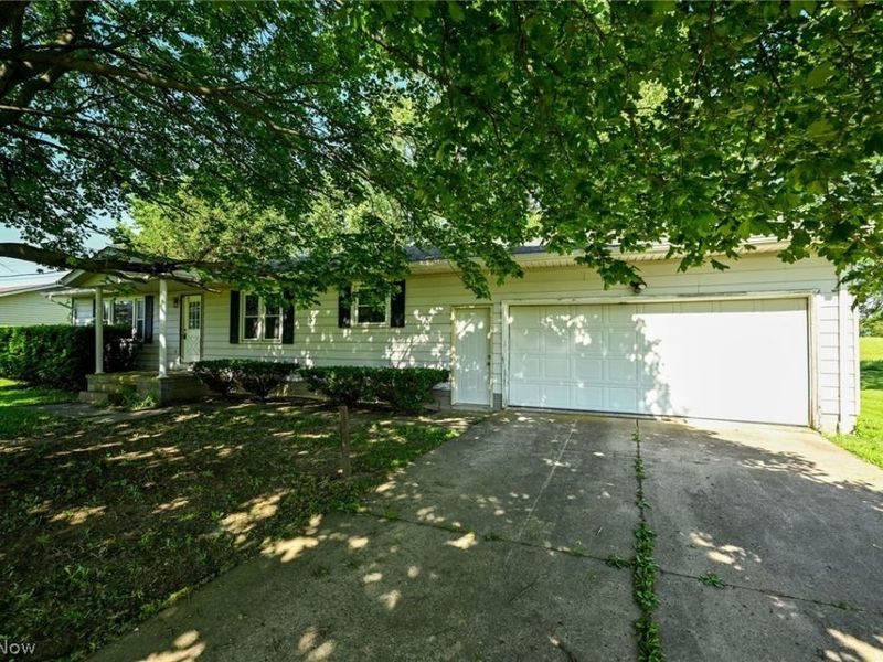 147 Pine Street, Creston, OH 44217 Photo 2
