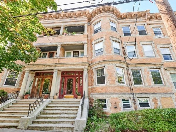 96 Naples Road, Unit 3, Brookline, MA 02446