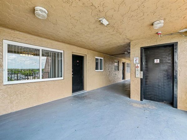 6575 W 4th Ave, Unit 507, Hialeah, FL 33012