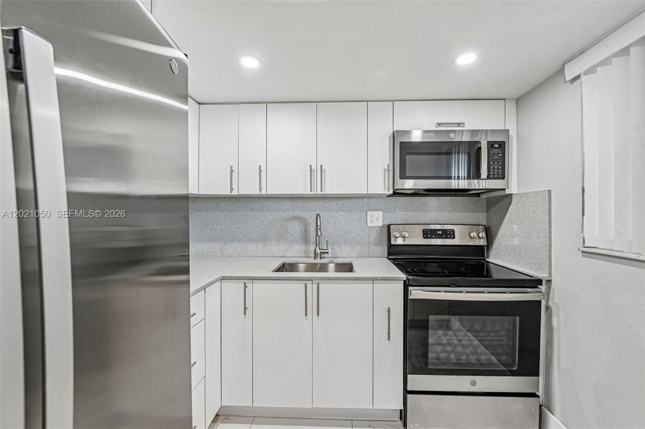 6575 W 4th Ave , Unit 507, Hialeah, FL 33012 Photo