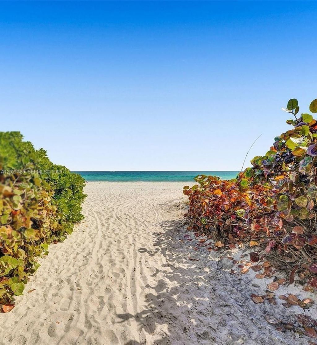 9195 Collins Ave, Unit 309, Surfside, FL 33154 Photo