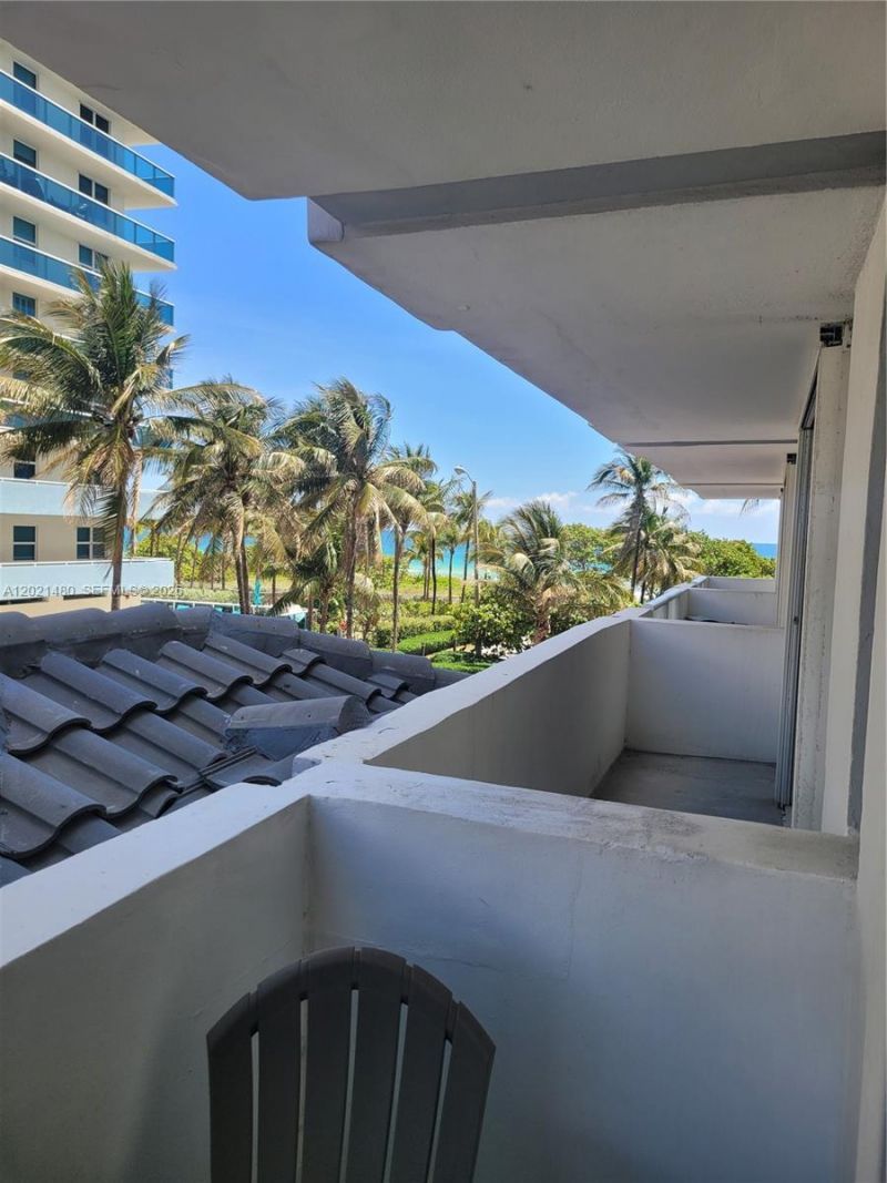 9195 Collins Ave , Unit 309, Surfside, FL 33154 Photo