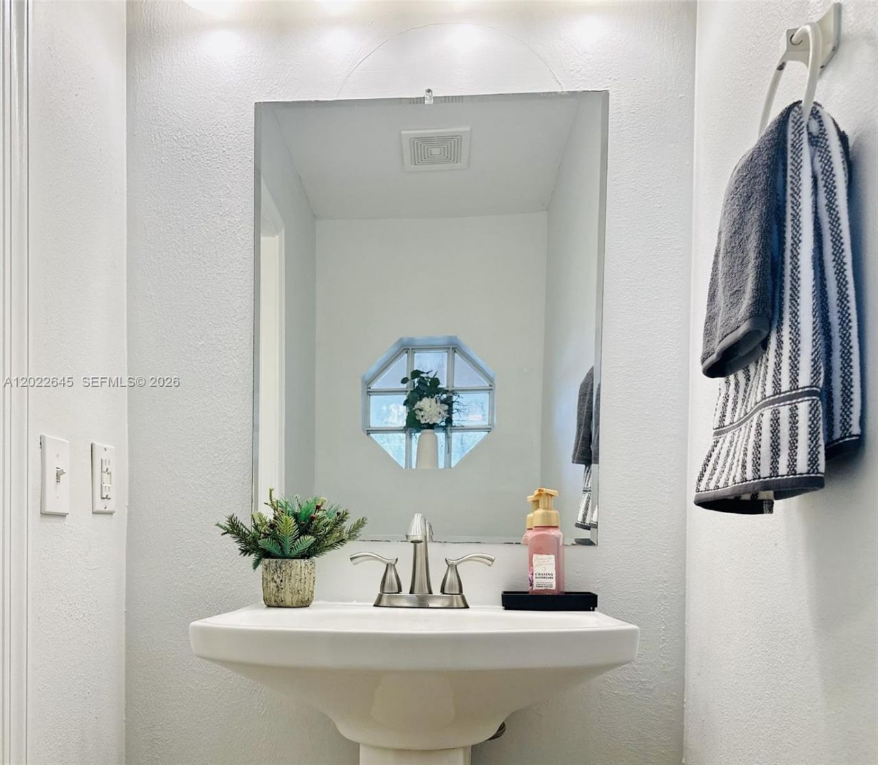 8952 NW 38th Dr. , Coral Springs, FL 33065 Photo