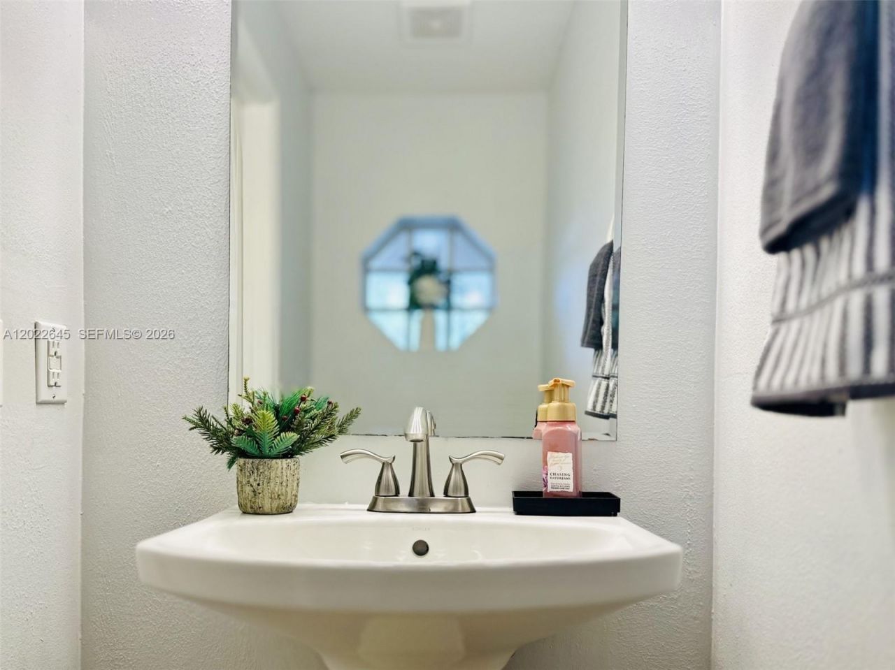8952 NW 38th Dr. , Coral Springs, FL 33065 Photo