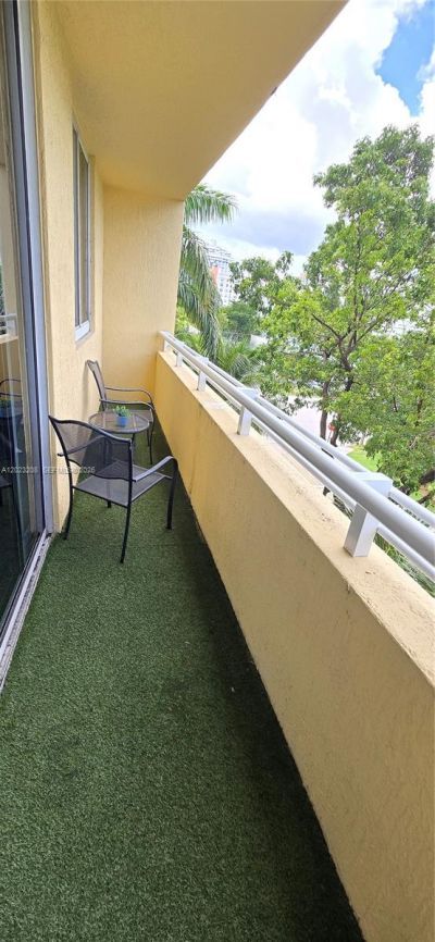 2775 NE 187th St , Unit 314, Aventura, FL 33180 Photo