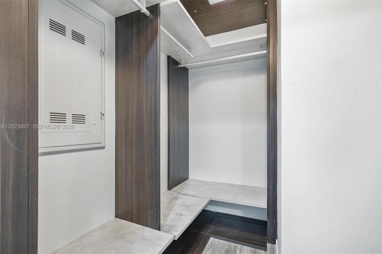 801 S Miami Ave, Unit 4302, Miami, FL 33130 Photo