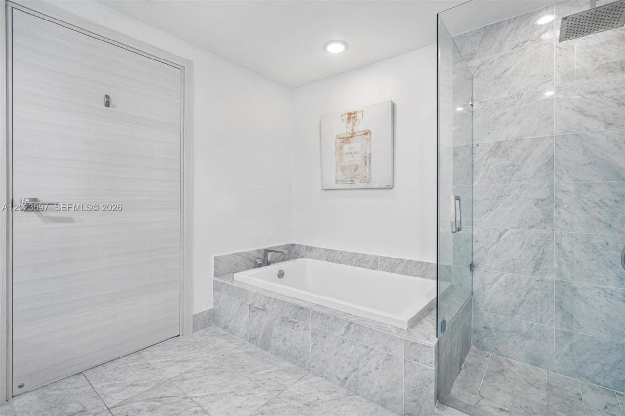 801 S Miami Ave, Unit 4302, Miami, FL 33130 Photo