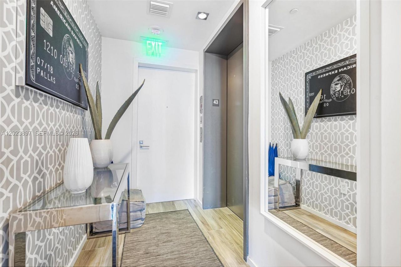 801 S Miami Ave, Unit 4302, Miami, FL 33130 Photo
