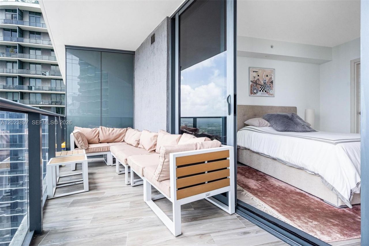 801 S Miami Ave, Unit 4302, Miami, FL 33130 Photo