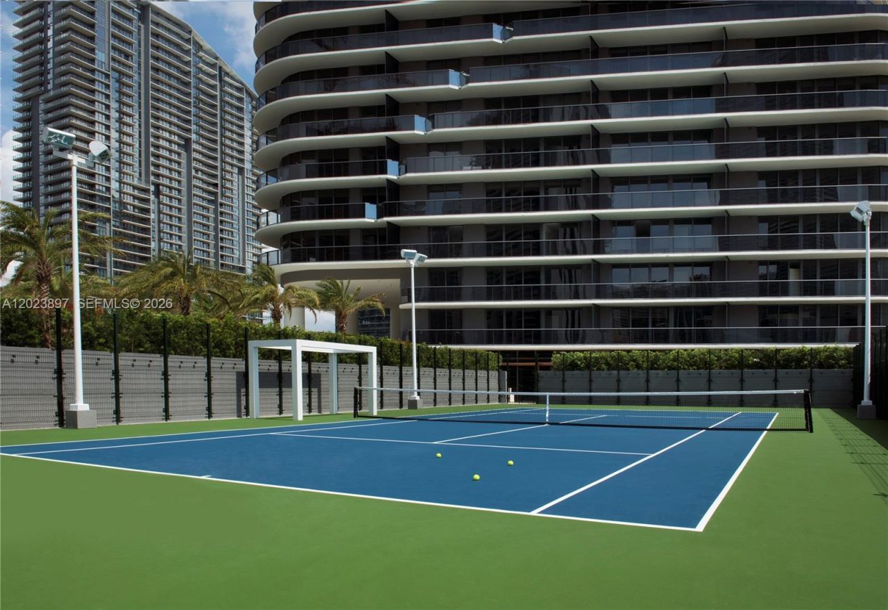 801 S Miami Ave, Unit 4302, Miami, FL 33130 Photo