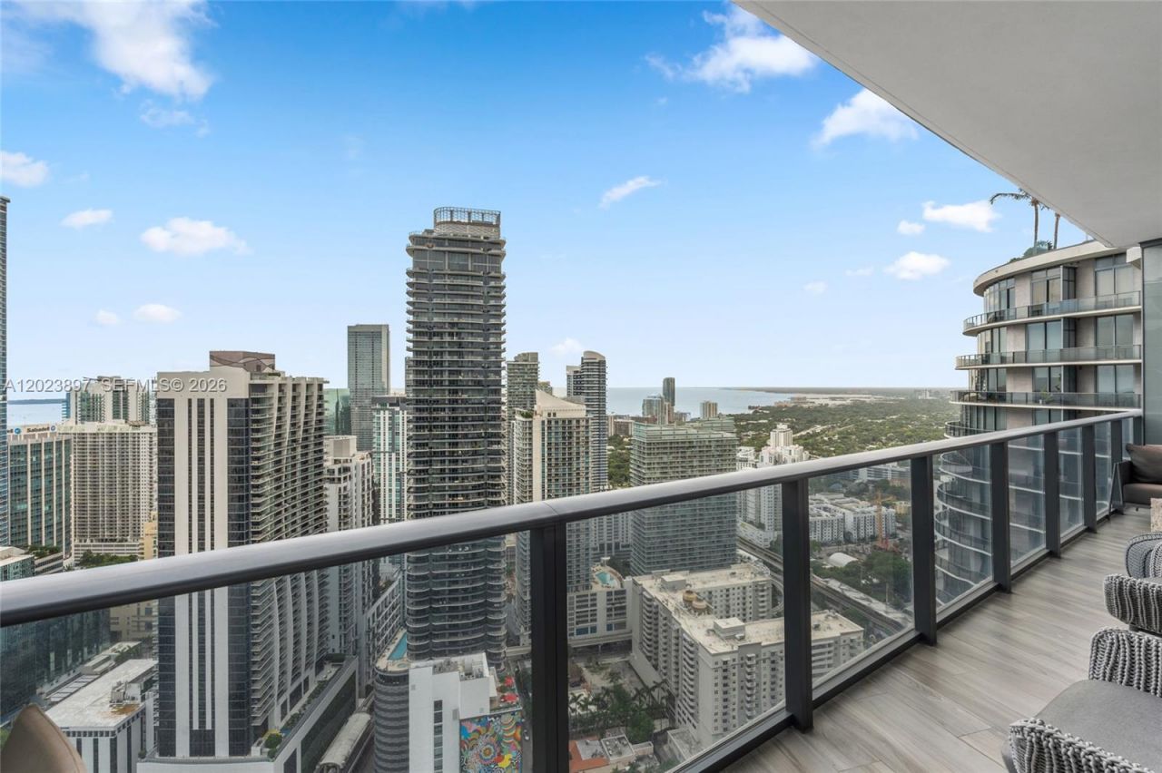 801 S Miami Ave, Unit 4302, Miami, FL 33130 Photo