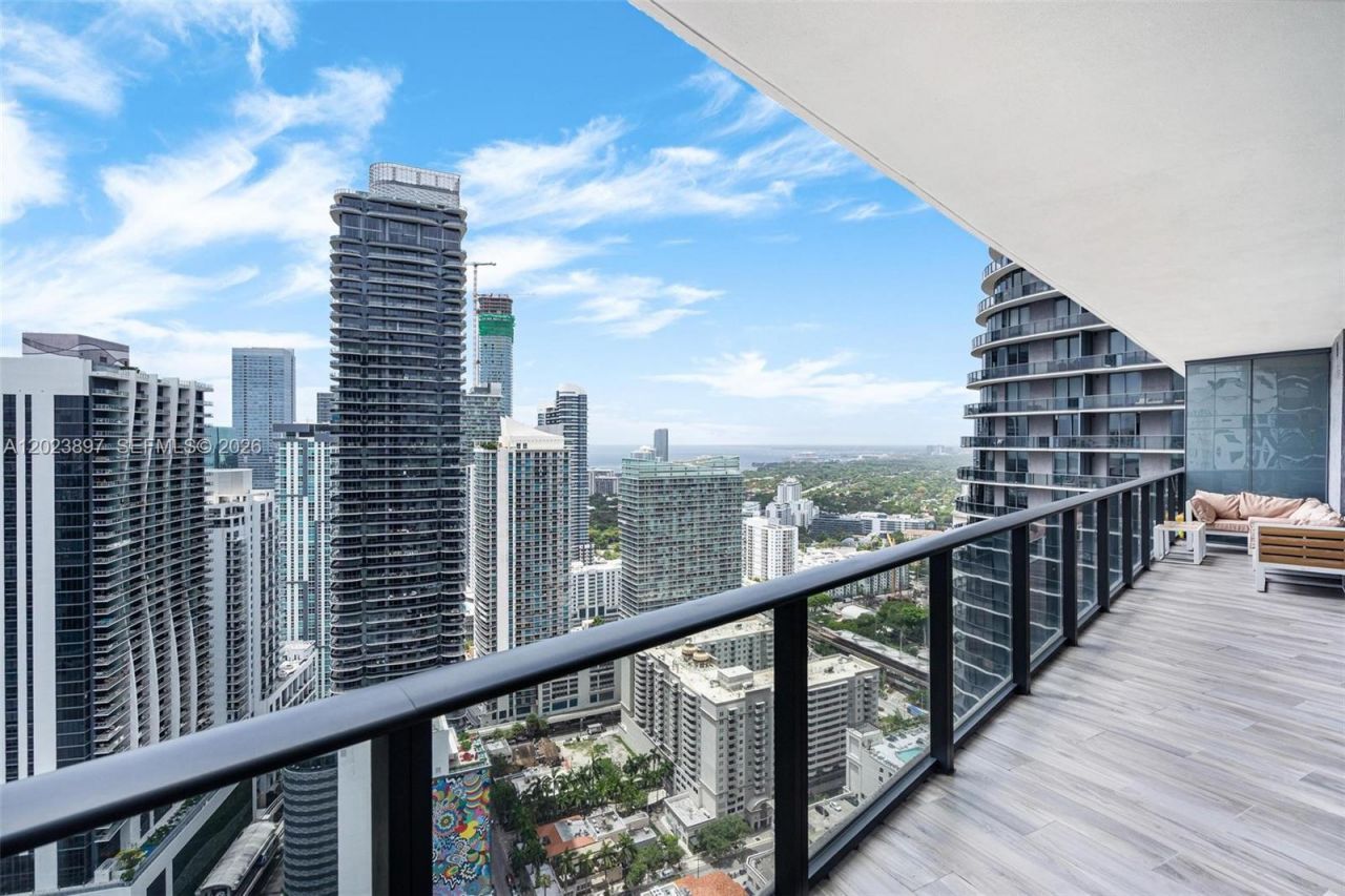 801 S Miami Ave, Unit 4302, Miami, FL 33130 Photo