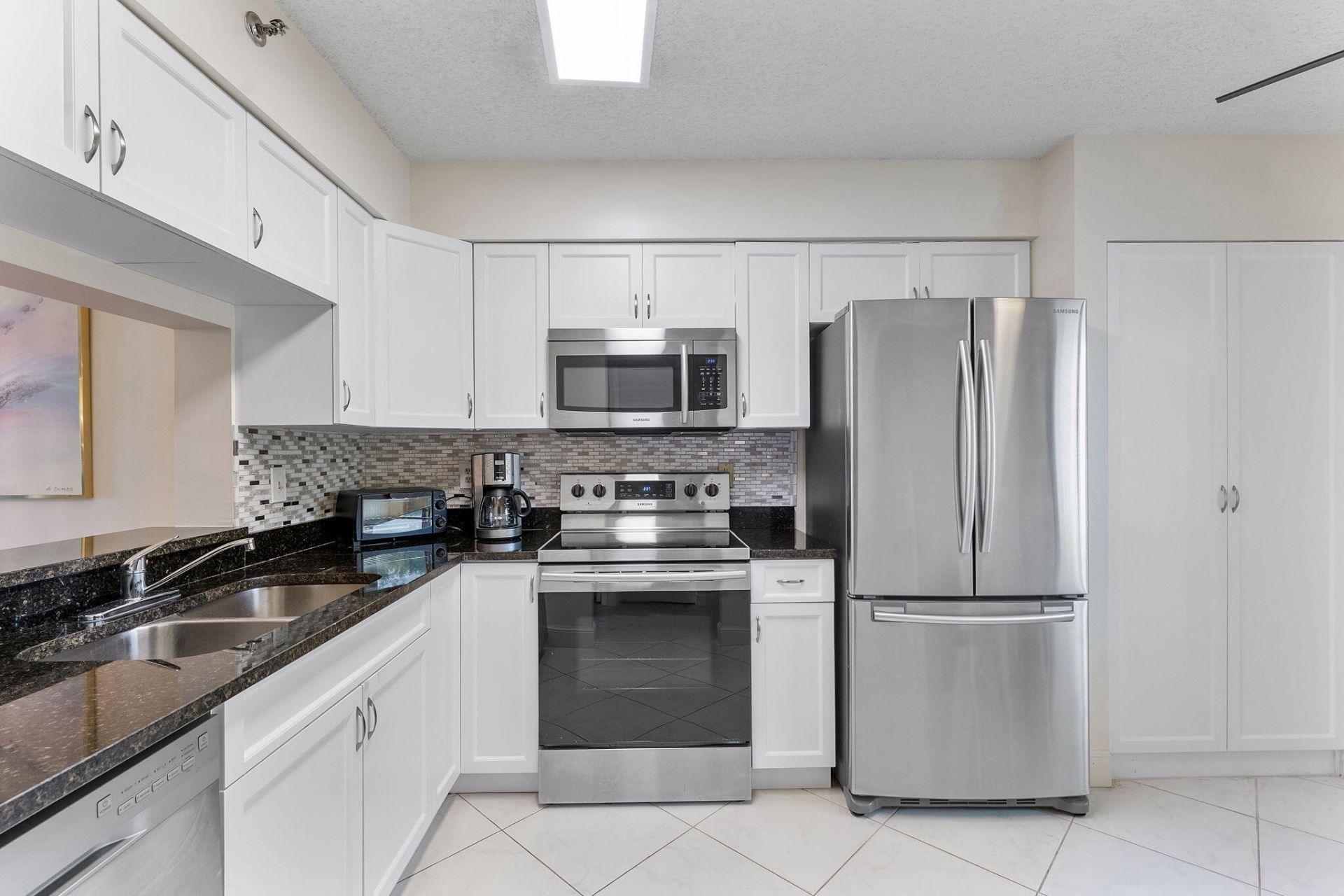 7260 Kinghurst Drive, Unit 205, Delray Beach, FL 33446 Photo