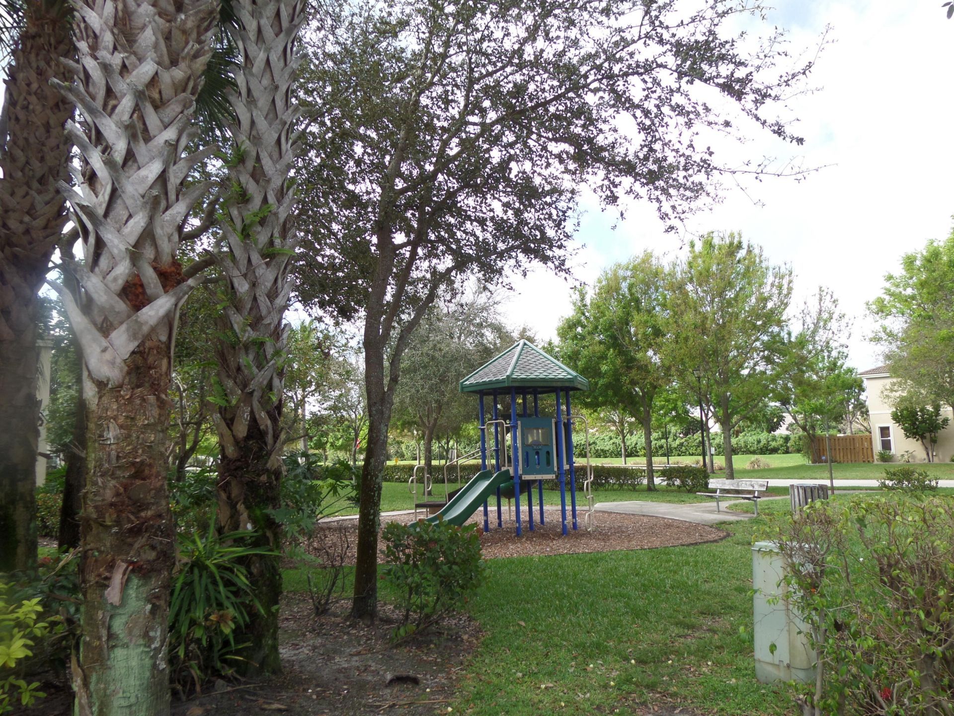 862 Summit Lake Drive, West Palm Beach, FL 33405 Photo