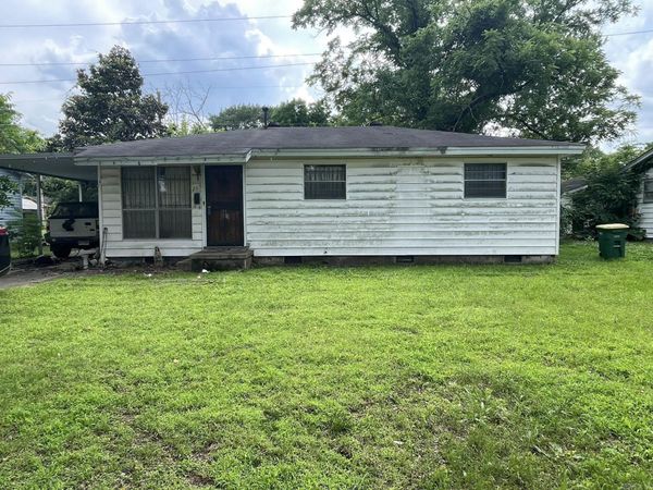 209 Meadow Park Drive , North Little Rock, AR 72117